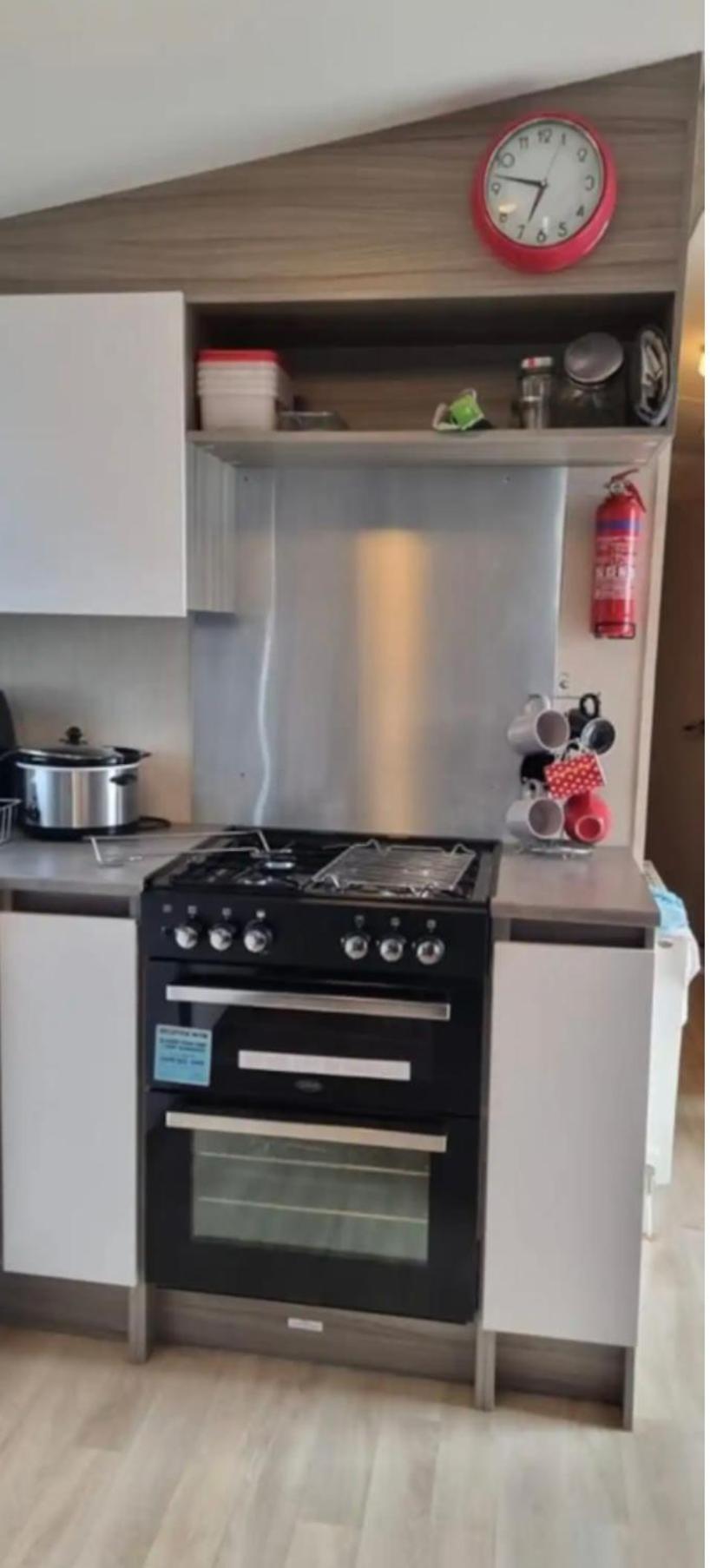 Lido Beach Caravan Prestatyn Ngoại thất bức ảnh