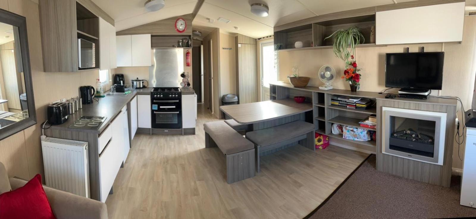 Lido Beach Caravan Prestatyn Ngoại thất bức ảnh